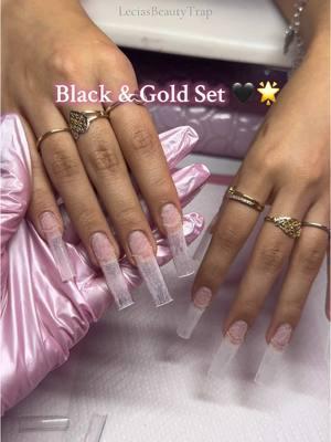 Do a black and Gold bling set w/ me! 🌟🖤 #explorepage #planonails #planonailtech #dallasnailstech #dallastx #planotx #nailtech #nailinspo #fyp #richardsonnails #airbrushnails #blingnails #dallasnails #foryou #nailtransformation #nailtransition #blingnails #blingfrenchies #3dflowernails #3dflowers #buchonanails #trapnails #goldnails #blacknails #richardsontexas #nailday #naildaywithme #nailtutorial 