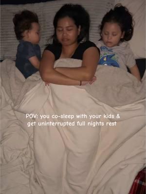 They’re usually more away from me so i can have more room but i had to get them in the frame🤣🤣🤣  Yeah i couldn’t go through with sleep-training them. Besides, one day they’re gonna want to be in their own bed and imma miss it☹️  #trend #hellyeah #trending #mom #mommy #momof2 #toddlers #relatable #relate #family #sleep #bedtime #toddlermom #funny #humor #cosleepingmom #cosleep #sleeptraining #Love #fyp #foryou 