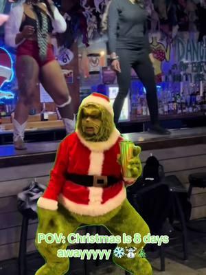 17/25 Days of Christmas 🎄 #fyp #capcut #grinchchallenge #christmas #christmastiktok #christmascountdown #25daysofchristmas #onthisday #teamwork #bardancing #dancingonthebar #coyoteugly #downtownmemphis #watchtillend #itstimeeeeeeeeeee 