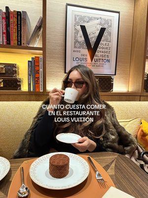 Cuanto cuesta comer en el restaurante @Louis Vuitton cafe fe nyc? ✨ #nyc #lvcaffee #louisvuittoncafe #louisvuittonnyc #louisvuittoncafeennuevayork #louisvuittonrestaurant #nyc #nyc #chirtsmasoutfits #nyctiktoker #nyfashionweek  #luxuryfashion #nyccontentcreator #nycfashioncontencreator #nycoutfits #angelinaparisnyc #thingstodoinnyc #louisvuittonbag #luxuryfashion #louisvuitton #nyccontentcreator 