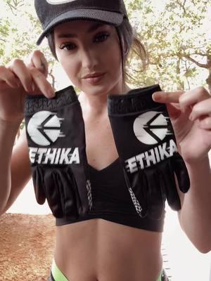 @ethika  Come on, you’ve gotten kids size before.. dont lie 😜😂#TheMotoBabe #Motocross #Moto #ethika #MotoChick #alpinestars #motocrossgirl #Ride #dirtbike #dirtbikes #gloves #gear #mx #moto 