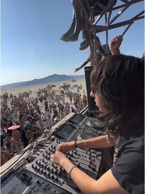 Good times w/ @Chloé Caillet at Burning Man ☀️#burningman #chloecaillet #desert #festival #dj 