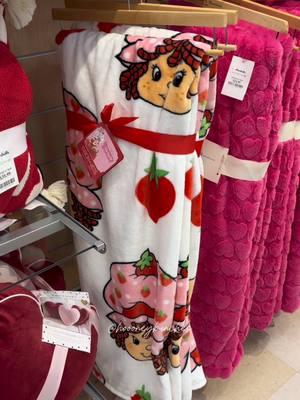 Found the new @Strawberry Shortcake throw blanket at @Marshalls ✨💌🍓❣️🏹 been collecting a ton of SSC items for my daughter so I’m glad I found this one!  • • • • #strawberry #strawberryshorrcake #ssc #strawberryshortcakecosplay #strawberryshortcakecharacters #strawberryshortcakecartoon #vintage #90s #90skid #80s #80skid #old #oldie #blanket #hellokitty #hk #blankets #viralblanket #blanketfind #new #fyp #foryou #marshalls #tjmaxx #tjmaxxfind #marshallsfind #hellokittyfinds #strawberryshortcakefinds #strawberryshortcake2003 #2000skid #cartoonnetwork #vintagecartoon #vintageblanket #vintagefind #sanrio #sanriofinds #hellokittyhaul #marshallshaul #shopwithme #shopping 