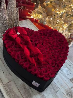 lo que quiere para navidad ❤️😍 #209 #centralvalley #125rosas #arregloderosas #heartbox 