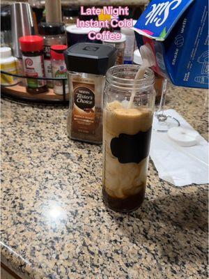 Best cold coffee with no sugar 35 calories!! #dailycoffee #coldcoffee #icecoffee #coffeelover #coffeeloversoftiktok #morningcoffee #wallscc 