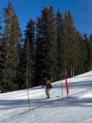 Who's got their gear ready for the slopes?🏂 . . . #snowverb #snowday #snowverbcrew #snowboarding #baggysnowpants #snowjumpsuit #wintergear #snowboardingtiktok #learningtosnowboard #wintersports #skiing #skiwear #bluebirdday #snowverbtryonhaul #powderday #skiingisfun #skioutfit #mountainmemories #powpowpow