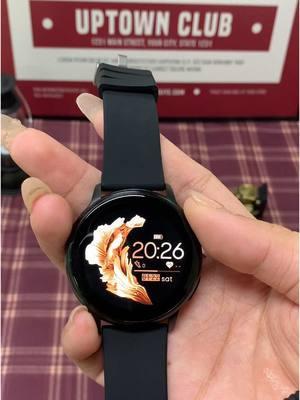 You do NOT have to spend hundreds of dollars on a name brand smartwatch. This watch from the TikTok shop has all of the key features you need and MORE! #tiktokshopfinds #smartwatch #falldealsforyou #smartwatchviral #smartwatches #falldealsforyoudays#tiktokshopblackfriday  #tiktokshopcybermonday	 #tiktokshopholidaydeals 