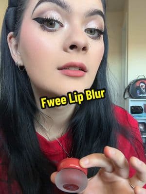 @fwee official #fwee #fweeblurrypuddingpot #blurredlips #lips 