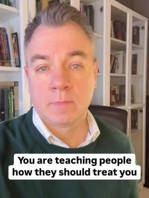 Everyday you are teaching people how they should treat you  #Communication #communicationskills #communicationtips #bettercommunication #listen #listening #listeningskills #conversation #conversationskills #verbaljudo 