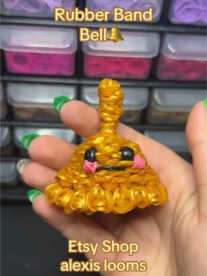 Happy Bell🔔 Turn up your volume to hear it ring at the end🥰 by feelinspiffy on yt! ————————————————#bell #belly #bellyconklin #bellyfat #bellingham #bellydancer #bellaramsey #bellypiercing #ring #ringdoorbell #ringcamera #rings #rainbowloom2020 #rainbowloombracelets #rainbowloom #rainbowloom2021 #rainbowloom2022 #rainbowlooming #rainbowloomtutorials #rainbowlooming2023 #rainbowlooms #game #crafts #crafty #etsyshop #GRWM #giveaway #giveback  #rubberband #rubberbands #loomstaroftheweek #loomstarnomination 