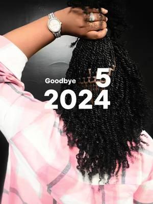 New Year, New twist sets🌺 Come create with me✨ January books are now open #hairspectivestudio #twistologist #birminghamhairstylist #minitwists #passiontwists #marleytwists #locs #ropetwists #invisiblelocs