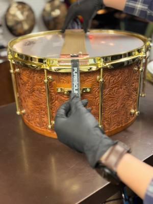 Episode 2! 🥁🙌 This gorgeous, carved stave snare drum was designed and built by our friend, Rob Shuster, who recently passed away. His family asked us to help complete the drums with hardware, heads, wires, etc… and the result is simply stunning 🤯 Thanks to the Shuster family for trusting us with these two cutting edge works of art! 🙏  #snaredrum #snaredrumfreakz #customdrums #assembly #carved #handmade #drumlife #drumshop #drummers #officialsnaregeek #drummersoftiktok 