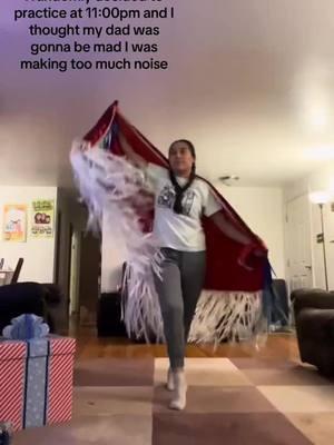 The way she became more confident after her dad talks ro her 🥹 #dads #daighter #nativedance #dancing #wholesome 