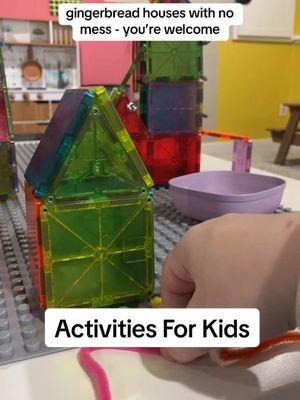 The kids love this every year! 🎄#holidayactivities #christmasactivities #toddleractivities #toddleractivitiesathome #christmas #toddlerideas #screenfreeplay #screenfree #daycareactivities #activitiesforkids #activitiesfortoddlers 