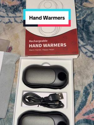 I’m always cold and cold hands are the worst! Disposable hand warmers are such a waste of money so i got rechargeable ones! #handwarmer #handwarmers #rechargablehandwarmer #whatook #susrizzle 