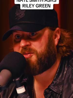 “Everybody’s got a Mountain Street in their town…” @Riley Green @Nate Smith Country  #countrymusic #artistinterview #songwriting 