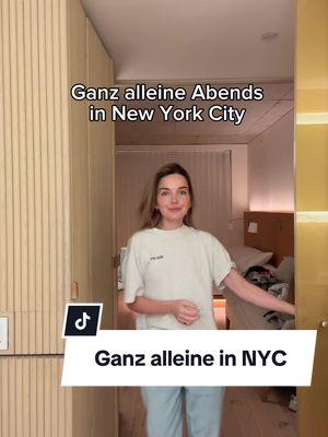 Anzeige | Alleine in NYC Hier bekommt ihr meine liebste Feel Good Skincare Routine.  Meine liebsten Wirkstoffe: ❣️ Retinal - kann die Zellregeneration fördern, sowie feine Linien und Falten mindern  🌱 Niacinamid – kann Rötungen beruhigen und dunkle Flecken reduzieren (ich verwende hier das Bright Reveal Dark Spot Serum von @L’Oréal Paris ) ☀️ LSF 50 🤍 Was darf in deiner Routine nicht fehlen? 💚  #hautpflege #niacinamide #lorealparis #brightreveal #beautytips #serum #pigmentflecken #healthyglow #hautgesundheit #dermatologie 