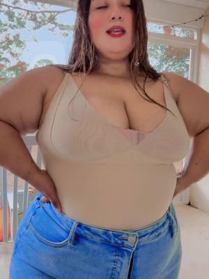 Una vuelta ❓#viral #parati #gordibuena #aquiamamoslascurvas #plussizemodel #plussizequeen #plussizetiktok #plussizeedition #bodypositivity #Love #alegria #happy #bbw #bwwlove #curvefashion #curvytiktok 