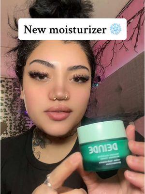 @deindeskin ✨❄️ #deindeskin #moisturizer #skincare #skincareroutine #skin #skincaretips #SkinCare101 #skincareproducts #skincaretiktok #skinproducts #musthaves #TikTokShop #fyp #fypシ゚viral #fypage #fyppppppppppppppppppppppp #foryou #foryoupage #trending 