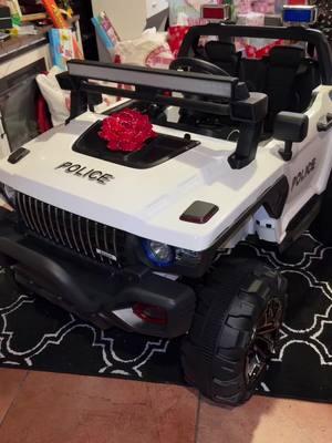 Obsessed!! I love it!! #policejeep #fyp #christmasgifts #giftideas @Aosom #aosom #rideon 