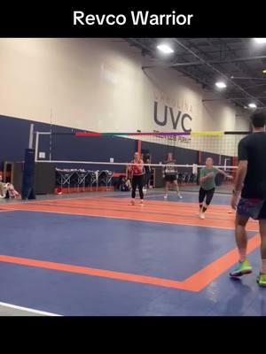 Love chasing balls #volleyball #volleyballboys #mensvolleyball #volleyballplayer #boysvolleyball #beachvolleyball #volleyballteam #volleyballworld 