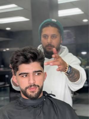 “من الكيرلي العشوائي إلى الستايل المرتب والأنيق 😱💪🏾✂️🔥 تفاصيل صغيرة… لكنها بتصنع فرق كبير#تعالو #انستا #rashad_ledawi #BuzzCutTransformation #حلاقة #حلاق !#reelsvideo #chicagohairstylist #haircuts #gentleman #jordan #usa #professional #professional #barbers #hairsalon #chicago