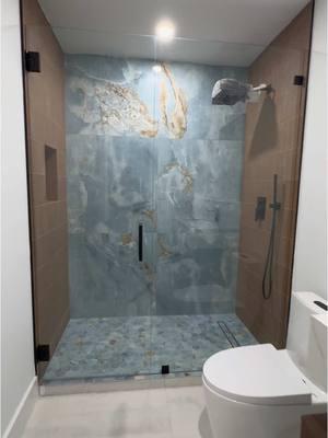 Shower Glass Door  #showerglassdoor #glassdesign #bathroom #bathroomdesign #fyp 