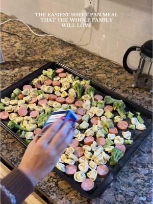 SHEET PAN SAUSAGE TORTELLINI: Ingredients: 28 oz kielbasa sliced 20 oz frozen tortellini 32 oz frozen vegetables broccoli or a sheet pan mix is my favorite 3-4 Tbsp olive oil 1 tsp garlic powder 1 tsp onion powder 1/2 tsp paprika 1 tsp salt 1/2 tsp pepper 1/2 cup parmesan cheese  If using boxed tortellini instead of frozen, boil according to package prior. Then add to sheet pan after it is done cooking. While the tortellini is boiling, place all ingredients on a sheet pan. Drizzle with oil and sprinkle with seasoning and parmesan cheese. Bake at 350 for 25-30 min. Recipe from @Kayla ❤️ #sheetpandinner#sheetpanmeals#easydinner#easydinnerideas#easymeal#busymommeals#cheapmeals 