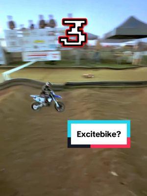 When you see the Losi Promoto-MX #RCMotorcycle on the track and start having flashbacks… 😁 Pat Smage is SMOOTH on the controls at Trailmates RC Raceway! #losirc #losipromotomx #excitebike #rc #rchobby #horizonhobby 