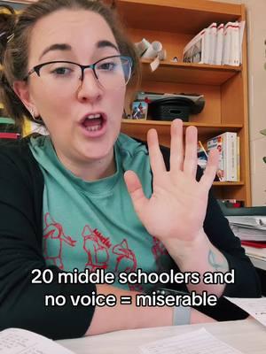 Hoping the voice comes back tomorrow… 🙃 #middleschoolteacher #teachersoftiktok #teacher #teacherlife #fyp #novoice 