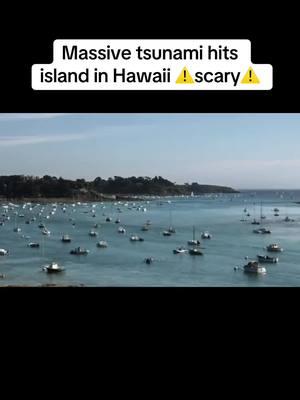 Thoughts?!😱 #tsunami #thalassophobia #wave #scary #hawaii #scaryocean #naturaldisaster #foryoupage 