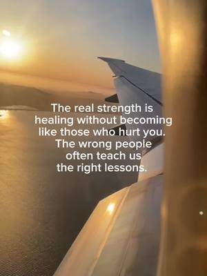 Healing is about breaking the cycle.   It’s about choosing to become the person you needed, not the person who hurt you. It’s not always easy, but every time you show compassion, set a healthy boundary, or choose love over fear, you’re rewriting the story. Healing doesn’t mean forgetting what happened—it means transforming pain into strength and choosing a new path.   You have the power to be different, to be better, and to heal not just for yourself but for future generations. ✨ Remember you are doing the best you can with the tools in your toolkit, ready to upgrade your toolkit? link in bio to apply to work 1:1. #healingtrauma #healingtraumasupport #traumahealing #emotionalintelligence #emotionalhealthmatters #emotionalhealing #emotionalhealth #emotionalhealthcoach #anxietysupport #anxietyrelief #healingptsd #ptsd #cptsdrecovery #developmentaltrauma #childhoodtrauma #nervoussystem #nervoussystemregulation #nervoussystemhealth #somaticcoach #somaticexperience #yourbodykeepsascore #emotionalrelease #emotionalregulation #emotionalresilience