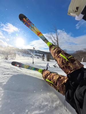 knockin' off the rust 😂  . 🎥 on @insta360_official X4 #insta360 #insta360winter . On the @J skis Joyride! . #skiing #ski #jjoyrideski #jskis #skifail #skicrash #skitok #snowboard #snowboarding #fyp