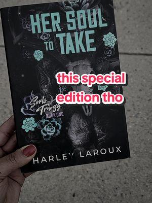 Her Soul to Take Deluxe Edition! big thanks to tlc book tours for sending this stunning edition my way 💕 #BookTok #taereads #soulstrilogy #harleylaroux #hersoultotakebook #hersoultotake @TLC Book Tours @BetweenTheChapters @Harley Laroux 