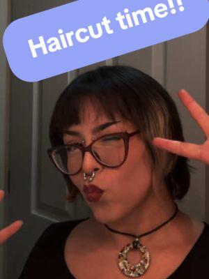 Ok ignore that its like a karen haircut but i just wanted to get rid of the dead hair #sliptends #myhairisfried🔥 #ramennoodlehair #karencut #getmeyourmanager 