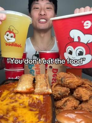 I be taking long #jollibee #jollibeetiktok #friedchicken #eating #mukbang #mukbangeatingshow #fypシ゚viral 