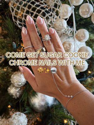 loving these sugar cookie chrome nails for christmas and new years! #chromenails #boycottboringnails #trendynails #holidaynails #lifestylecreator #floridalifestyle #nailideas 