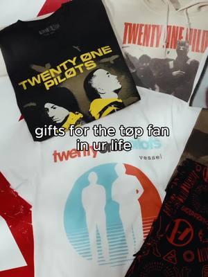 at the tøp of our wish list ✍️ #twentyonepilots #hottopichaul #bandmerch