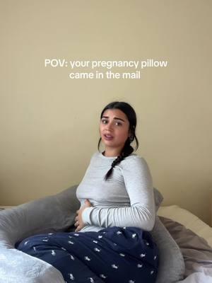 Don’t know how i ever slept without it @momcozy  #fyp #pregnant #pregnancytiktok #pregnantlife #MomsofTikTok #momcozy #momcozyshop #momcozylife #momcozymaternitypillow #momcozypregnancypillow 