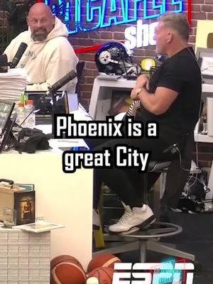 Phoenix is a great City 😂😂 @JJ Watt #phoenix #arizona #beads #thunderbirds #jjwatt #jjwattwednesdays #wattwednesdays #houston #houstontexans #texans #texansfootball #ajhawk #greenbaypackers #gopackgo #cheesehead #toxic #toxicmoments #nfl #beads #nflfootball #football #footballtok #sports #sportstok #patmcafee #patmcafeeshow #thepatmcafeeshow #thepatmcafeeshowclips #mcafee #pmslive 