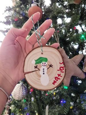 El último año de kinder de mi amor chiquito 🎄🎅🏽🎁✨️ #kindergarten #kinder #christmas ##christmastree  #ornaments #kindergartenteacher #kindergarden 