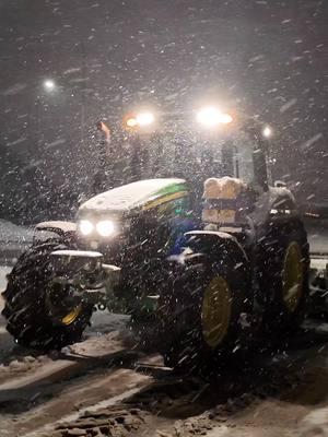 We got more snow! #snowremoval #snowremovalservices #snowblowing #snowplowing #snowbusiness #canada #snowevent #kubota #snowtractor #snowseason #johndeere