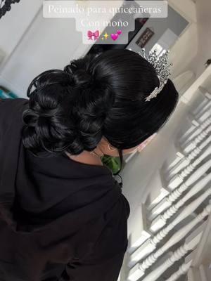 Quinceanera hairstyle  #quince #quinceanera #hairstyle #coquette #updo  #quinceañera #quinceaneracheck #peinado #peinsdos #quincehair #quinceanerahairstyle #hairstyles #xv 