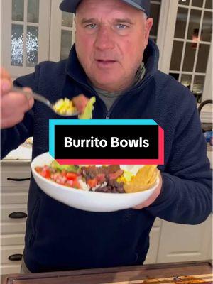 Burrito bowls are ALWAYS on the rotation at my house!!! Even in the cold!!!! R U Kidding Me!? #burritobowls #burrito #grilling #steak #skirtsteak #winter #cooking #healthymeals #rukiddingme #cookingwithdarryl @Rhoback @Bacon Up Bacon Grease @Weber Grills 