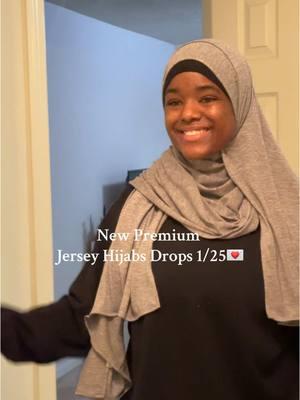 I cant wait til yall see all these beautiful colors!!!👀🤭@ModestybyMariama #fyp #jerseyhijab #jersey #hijab #hijabtutorial #Vlog #dayinmylife #jerseyhijabstyle #fy #trending #shawl #muslimwomen #modestfashion #modestfashioninspo #hijabinspo 