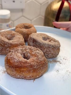 Easy donuts at home!! One of our favorite desserts♥️  #donuts #dessert #cooking  #pastry #fy #fyp #MomsofTikTok  #snack 