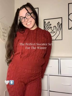 So cute and comfyyy❤️ #sweaterset #twopieceset #comfyset #winterset #matchingset #winterfashion #winterfinds #knitwear #knitwearset  #tiktokshopholidayhaul #toptierdecember 