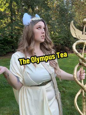 Hermes giving all the Olympus tea!! #hermescosplay #hermes #themessengergod 