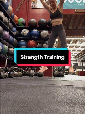 Taking some more time for strength this week  #creatorsearchinsights #GymLife #workoutroutine #run #Running #runtok #beginnerrunning #runningforbeginners #marathon #halfmarathon #marathontraining #halfmarathontraining #girlswhorun #strengthforrunners #girlswholift #strengthtraining 