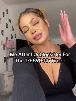 🥲 #fypシ #femsoftiktok🏳️‍🌈 #lesbiansoftiktok #prettygirl #dontgoviral #funnytiktok #blocked #nocallerid #unblocked #didyouwrong 